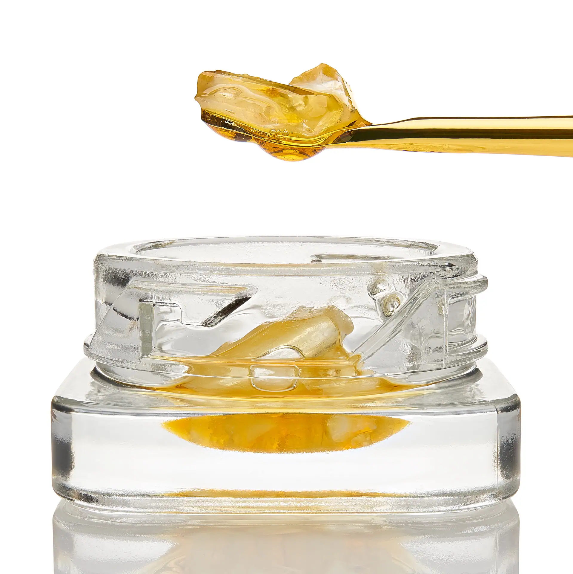 CBD Sauce and Diamonds Concentrate with Dab Tool